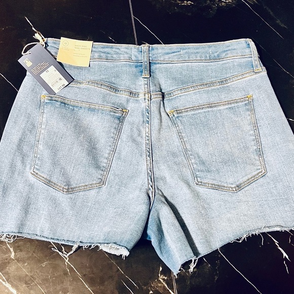 Universal Thread denim shorts - Picture 6 of 15